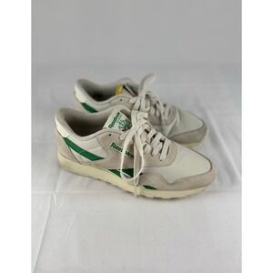 Reebok CL Nylon Chalk/Green GX8932 Running Shoes‎ Men's Size 8 Retro Style